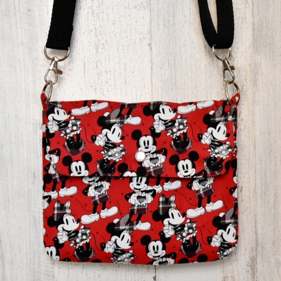 Mickey Mouse Convertible shoulder crossbody bag - Picture 3 of 8